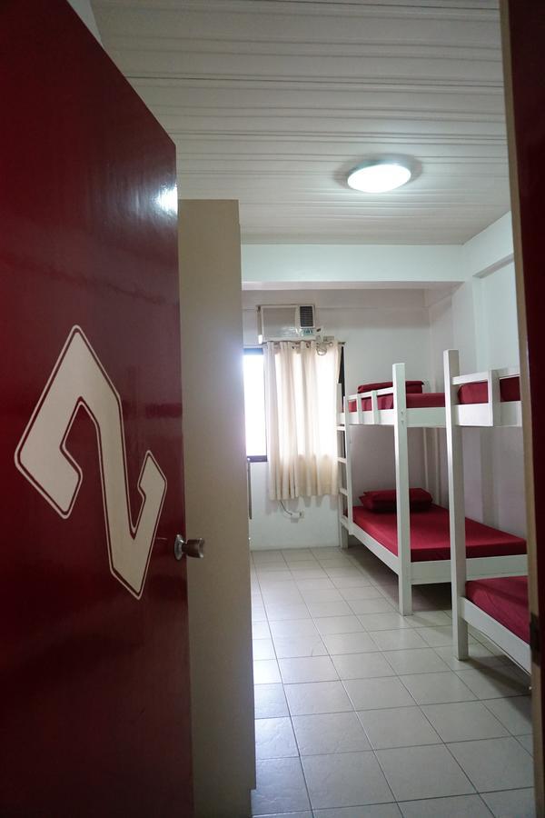 Tarasa Hostel Pasay Exterior photo