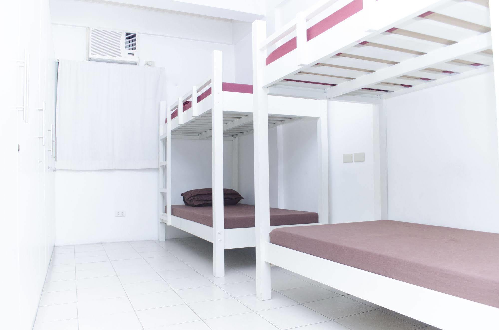 Tarasa Hostel Pasay Exterior photo